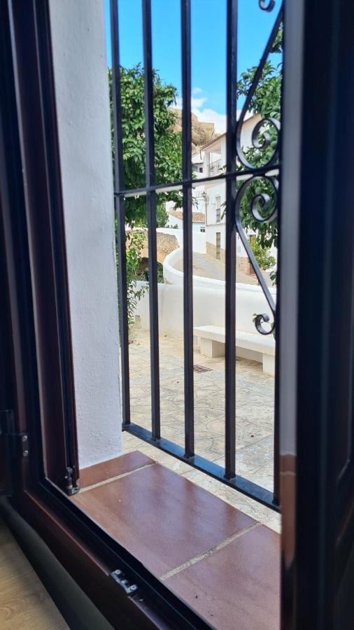 Apartamento Puente Triana Setenil De Las Bodegas المظهر الخارجي الصورة